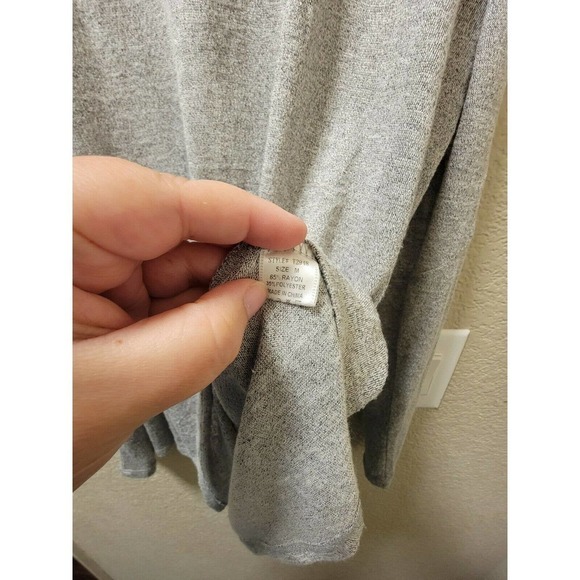 Bear Dance Long Sleeve Colt Shoulder Top Gray Size Medium - Picture 5 of 7